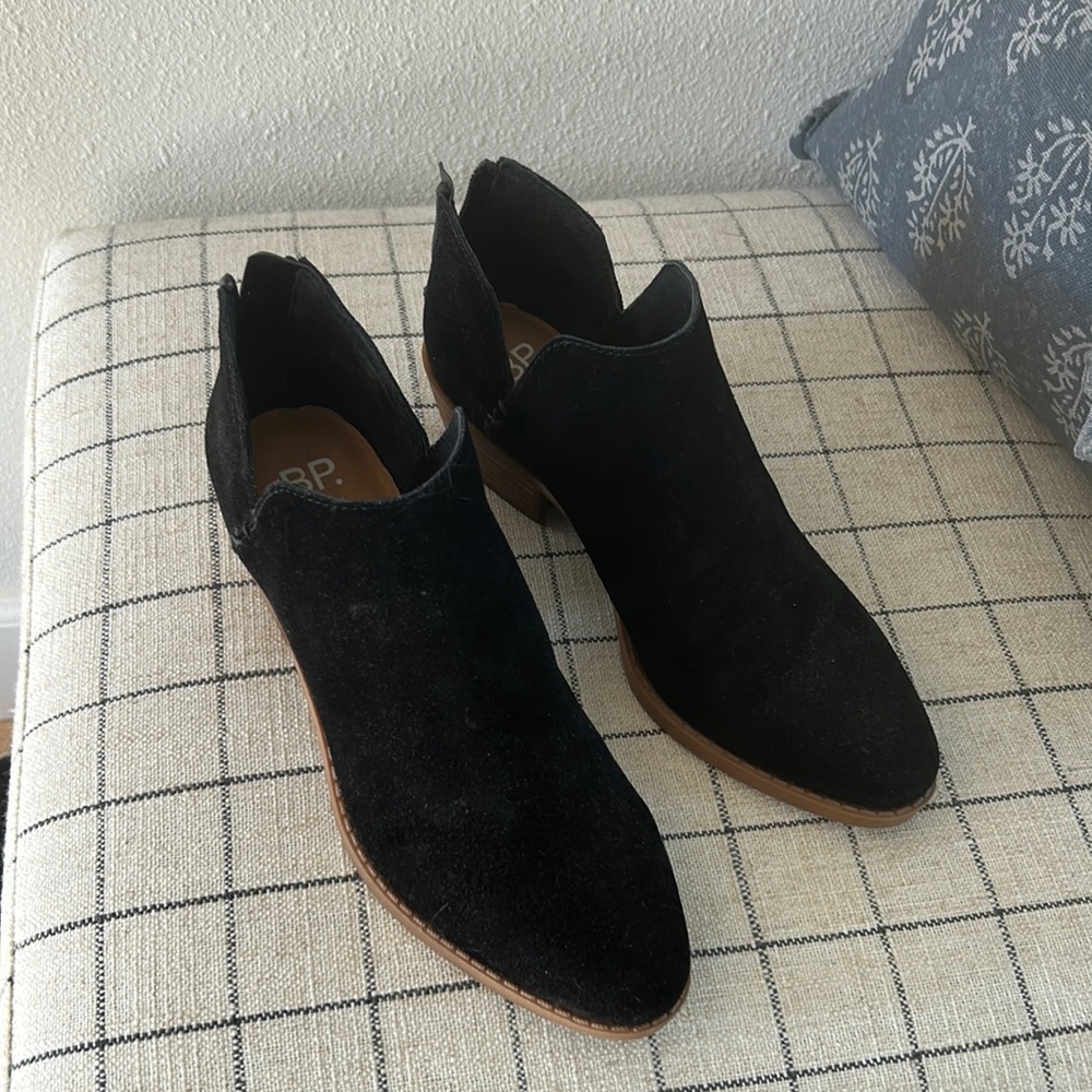 Nordstrom BP Tae Black Suede Bootie 6.5